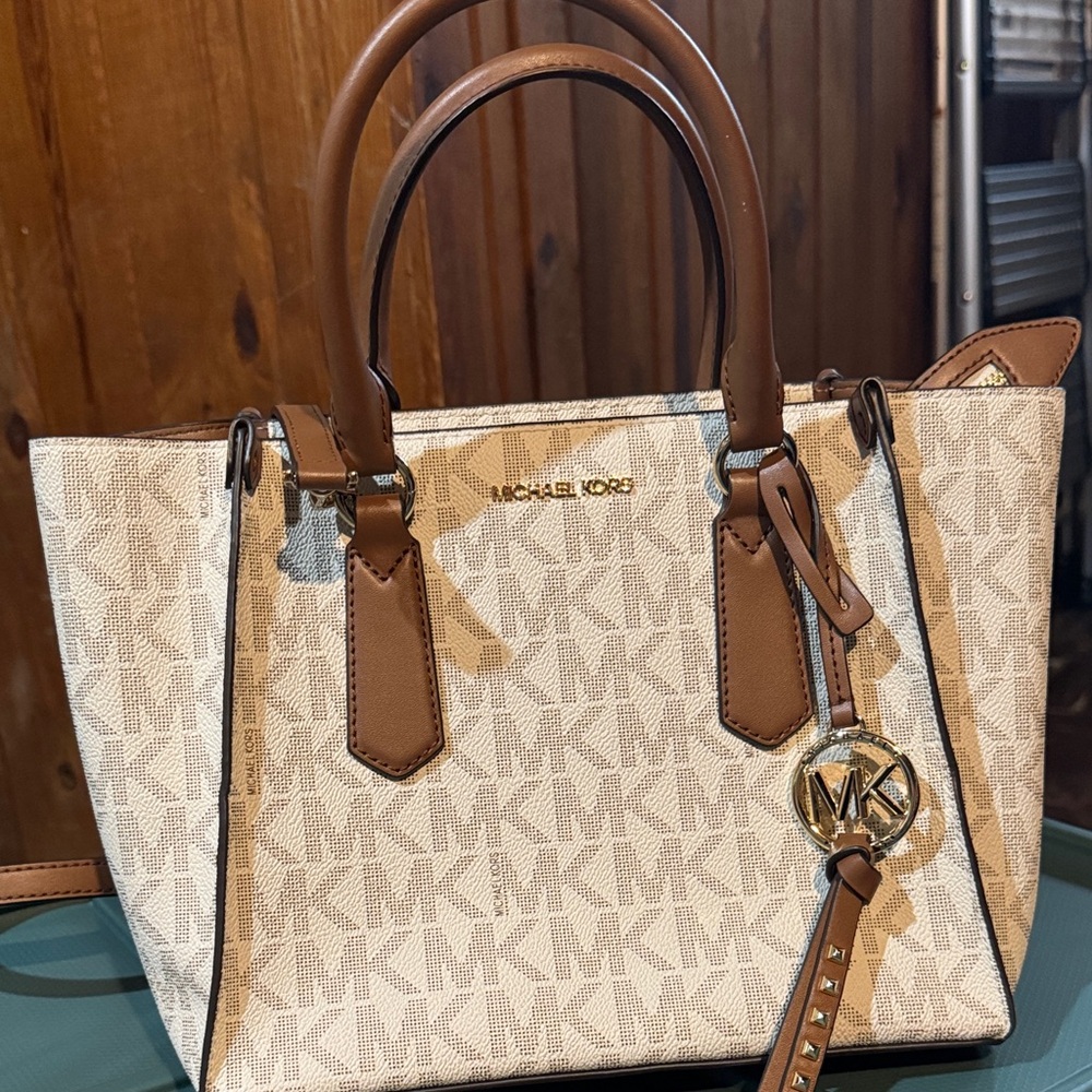 Michael Kors Satchel Purse